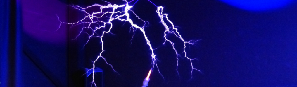 アーク放電とは